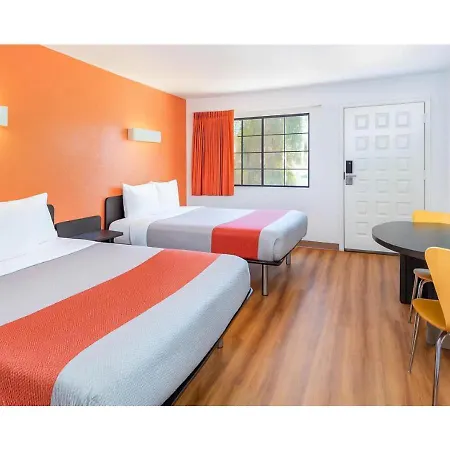 6-carlsbad, Ca Hotel 3*