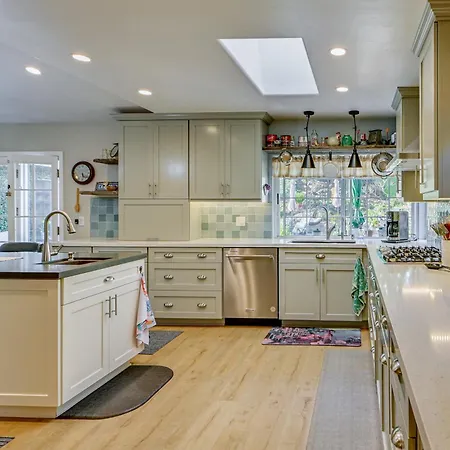 1 Mi To Beach! 'carlsbad Retreat' W/ Serene Garden Holiday home Carlsbad