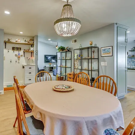 Holiday home 1 Mi To Beach! 'carlsbad Retreat' W/ Serene Garden Carlsbad