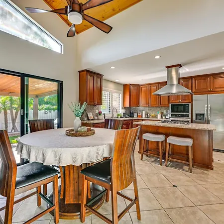 Walk To Lagoon! Luxe Coastal Escape W/ Pool Table Carlsbad