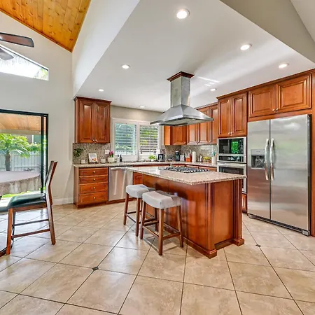 Walk To Lagoon! Luxe Coastal Escape W/ Pool Table * Carlsbad