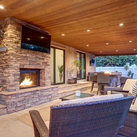 Walk To Lagoon! Luxe Coastal Escape W/ Pool Table * Carlsbad