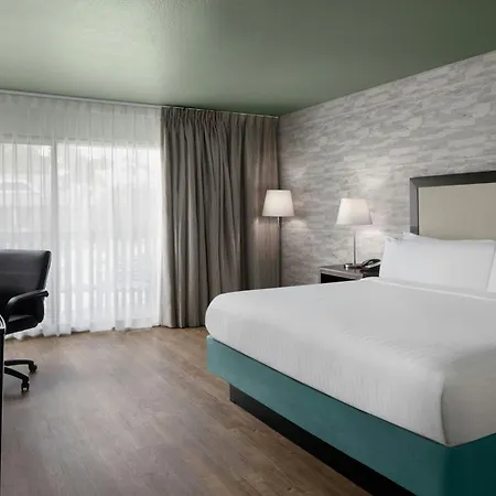 By The Sea Hotel, Carlsbad, Series By Marriott 3*