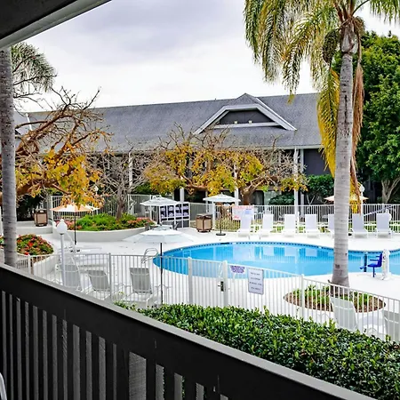 By The Sea Hotel, Carlsbad, Series By Marriott 3* Carlsbad