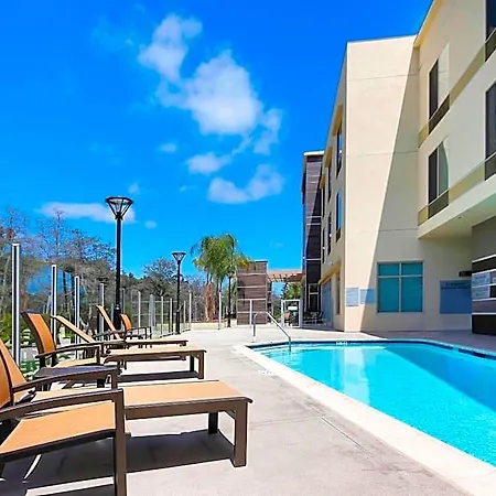 Hotel Fairfield & By Marriott San Diego 3*