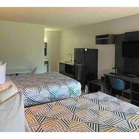 Hyatt House San Diego 4*