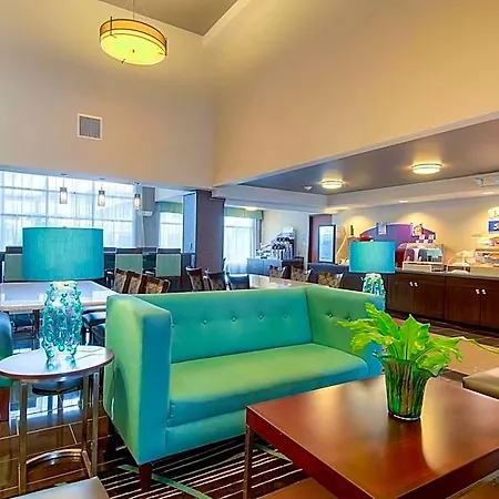 Hotel Express & By Ihg 3*