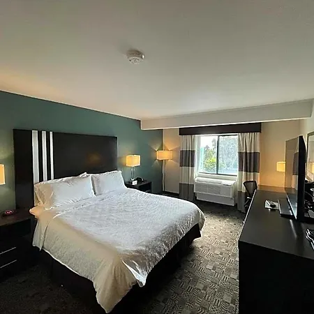 Express & By Ihg Hotel Carlsbad