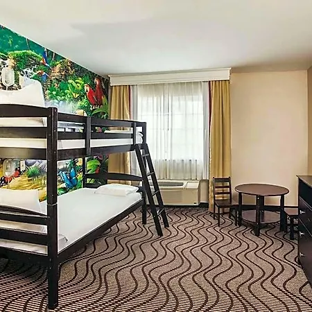 Hotel La Quinta By Wyndham - Legoland Area