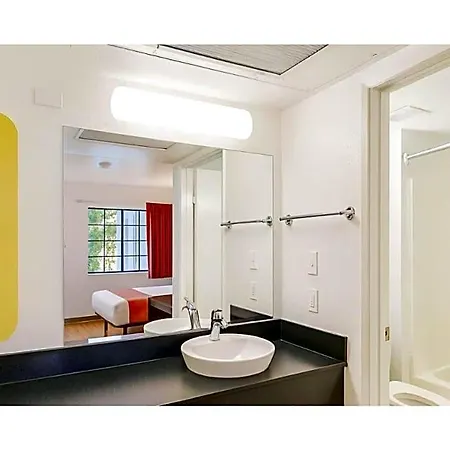 6-carlsbad, Ca Hotel 3*