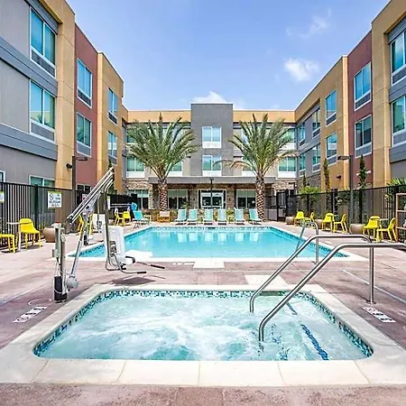 Home2 By Hilton Carlsbad, Ca Hotel