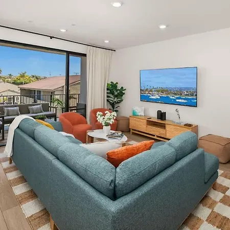 3 Minute Walk To 4 Bedroom