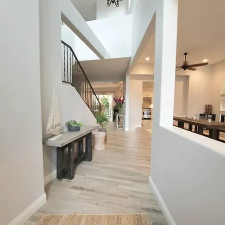 Holiday home Luxury Coastal Retreat - & Lagoon *