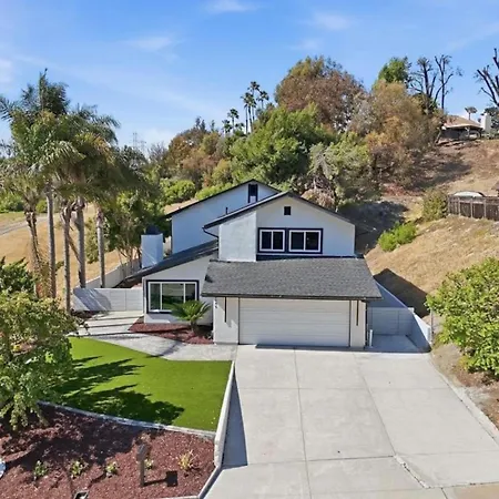 25. 4br Coastal Oasis Near Legoland & Holiday home