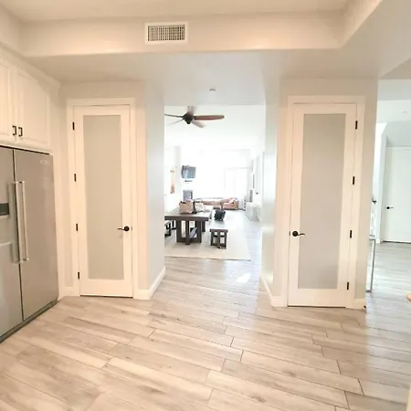 Luxury Coastal Retreat - & Lagoon Holiday home Carlsbad