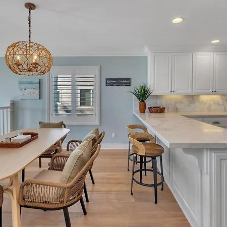 A Beachfront Fairytale In Holiday home Carlsbad