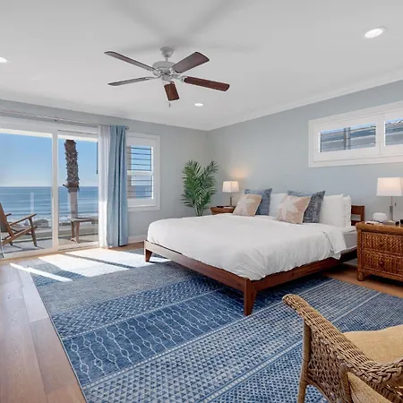 A Beachfront Fairytale In Holiday home *