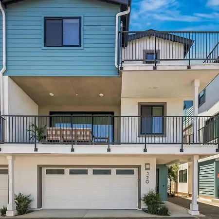 3 Minute Walk To 4 Bedroom * Carlsbad