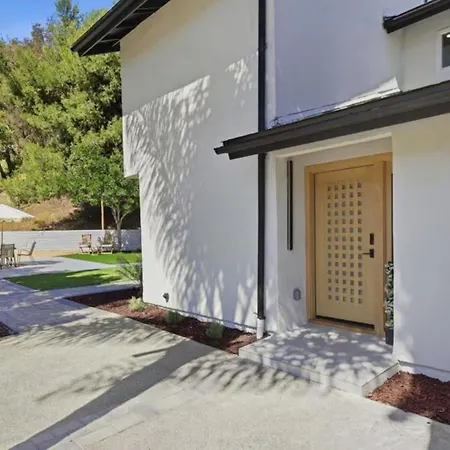 25. 4br Coastal Oasis Near Legoland & Holiday home