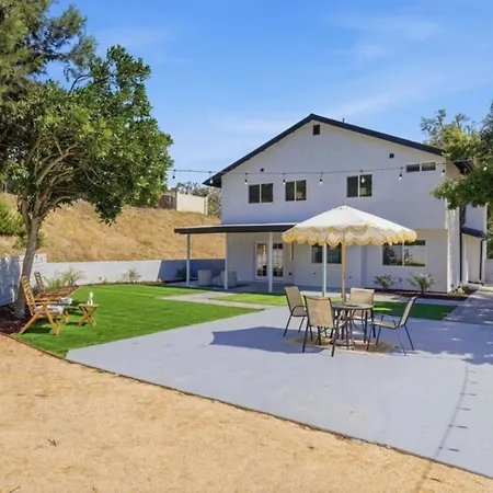 Holiday home 25. 4br Coastal Oasis Near Legoland & Carlsbad