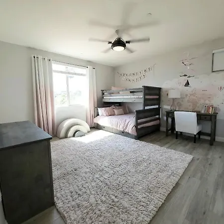 Holiday home Luxury Coastal Retreat - & Lagoon