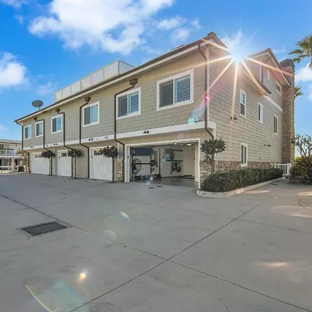 A Beachfront Fairytale In *