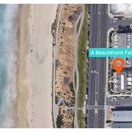 Holiday home A Beachfront Fairytale In *