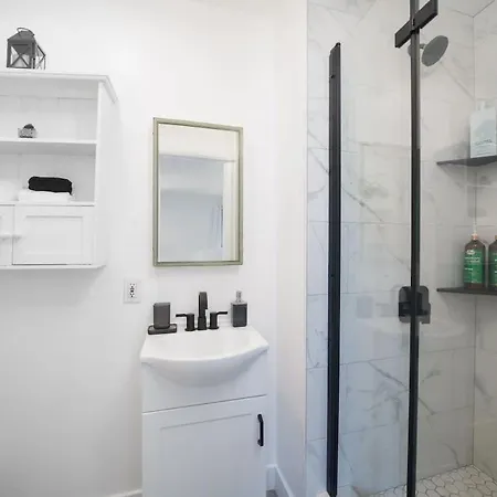Holiday home 300 Ft From - Whole Compound 2 Units Carlsbad