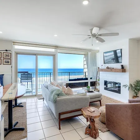 Apartment Oceanfront 2br - Private Patio - Steps To