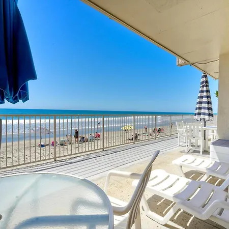Oceanfront 2br - Private Patio - Steps To