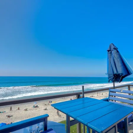 Apartment Oceanfront Unit, Private Balcony, Access, Sunset Views *