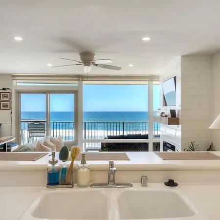 Oceanfront 2br - Private Patio - Steps To * Carlsbad