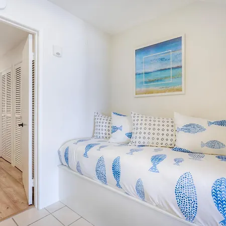 Oceanfront 2br - Private Patio - Steps To Apartment Carlsbad