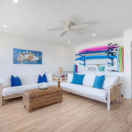 Apartment Oceanfront 2br - Private Patio - Steps To
