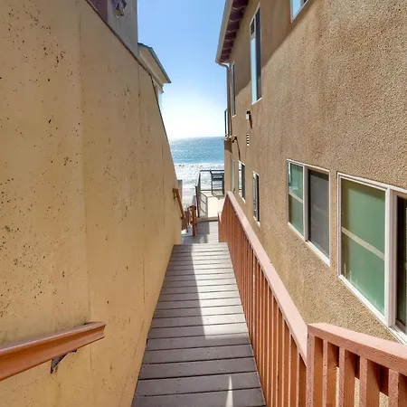 Apartment Oceanfront Unit, Private Balcony, Access, Sunset Views *