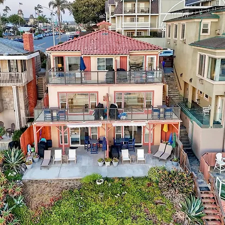 Oceanfront Unit, Private Balcony, Access, Sunset Views Apartment Carlsbad
