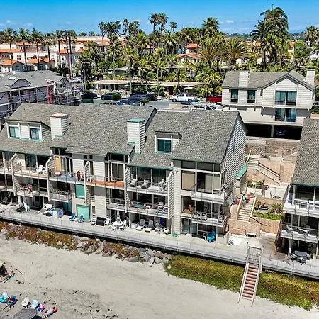Oceanfront 2br - Private Patio - Steps To Apartment Carlsbad