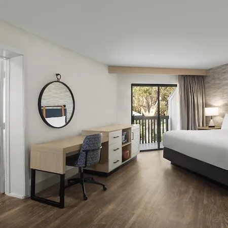 By The Sea Hotel, Carlsbad, Series By Marriott 3*