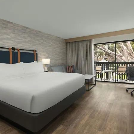 Resort By The Sea Hotel, Carlsbad, Series By Marriott 3*