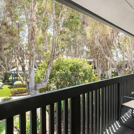 Resort By The Sea Hotel, Carlsbad, Series By Marriott Carlsbad