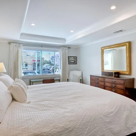 3080 Lincoln - Unit 24 Holiday home