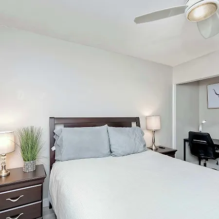 Charm - 3br Stunner *