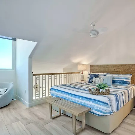 Seaside Sunset Holiday home