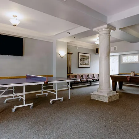 Tamarack Hotel 3*