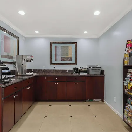 Motel 6 Carlsbad Village, Ca - Near Legoland 3* Carlsbad