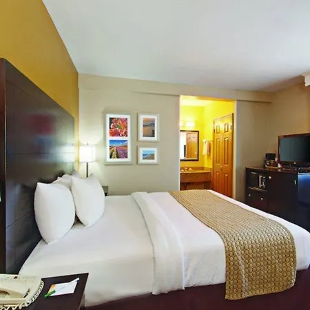 Hotel La Quinta By Wyndham - Legoland Area 3*