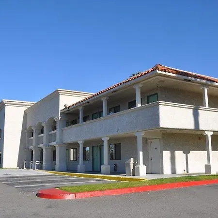 6-carlsbad, Ca 3* Carlsbad
