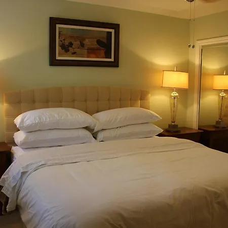 The Palms Apartment