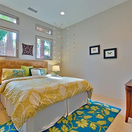 #4485 Paradise Shores Seven Bedroom Holiday *