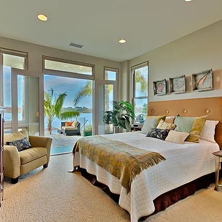 #4485 Paradise Shores Seven Bedroom Holiday Holiday home